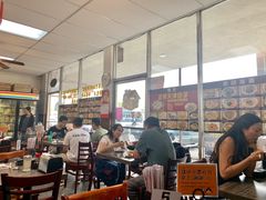 -车库美食餐厅