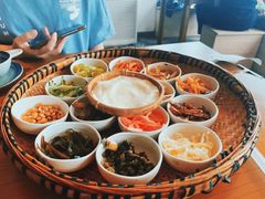 -包整·丝娃娃(一览甲秀楼风景店)