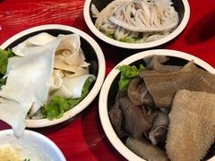 -谭鸭血老火锅(漳州路店)