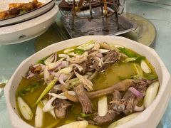 -马尔龙新疆饭店·清真(瑞景店)