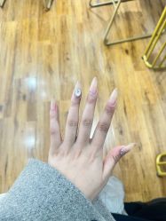 -尤米一站式美甲美睫