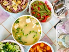 -乐禧母婴全自营月嫂(宝山店)