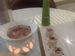 -MEET缘燕窝甜品&Tang's cake(华润万象城店)