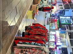 -刘姐啤酒鱼民族演艺餐厅(西街总店)