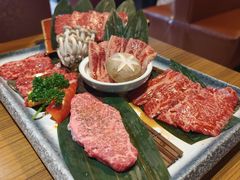 -炼火烤肉店