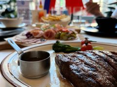 -马克西姆俄罗斯餐厅(通亚街店)