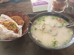 -万红路羊汤烧饼店(将台路店)