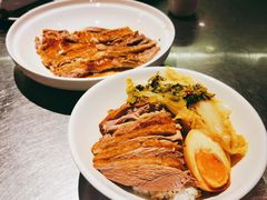 金奖卤鹅肉饭-陈鹏鹏潮汕菜(宝安机场T3航站楼店)