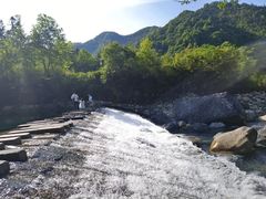 -石台牯牛降景区