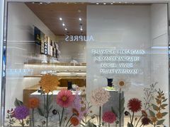 -赛格国际购物中心(小寨店)