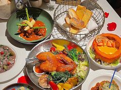 -Mogul Eatery·大亨餐酒馆