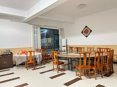 -美味故事特色餐厅(汉阳郭茨口店)