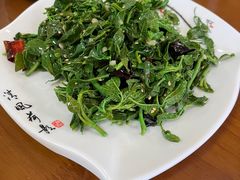 -天海石板屋家常菜(枣园店)