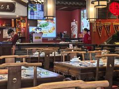 -川流不息·地道川菜·小龙虾(新松江路店)