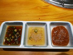 -唯成•韩国炭火烤肉 유성고기