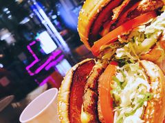 -The Habit Burger Grill 哈比特汉堡(复兴soho店)