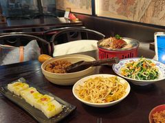 -古都历食南京菜·烤鸭·鸭血粉丝·汤包(南京博物院店)