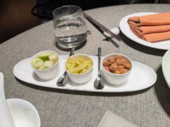-虹潮荟·餐桌上的美食地理(太阳宫店)