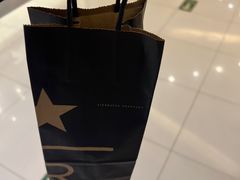 -星巴克臻选(金桥国际店)