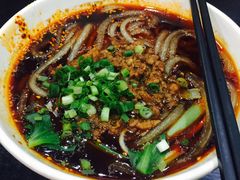 -秦云老太婆摊摊面(磁器口店)