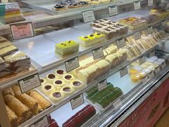 -蜂蝶来饼店(拱北总店)