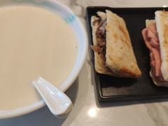 -高玛纳驴肉火烧(一世界店)