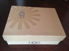 -UGG(燕莎奥特莱斯购物中心店)