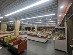-零食小镇(彤万乐商贸店)