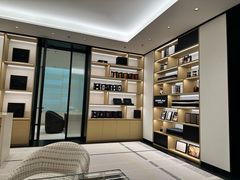 -CHANEL(恒隆广场店)