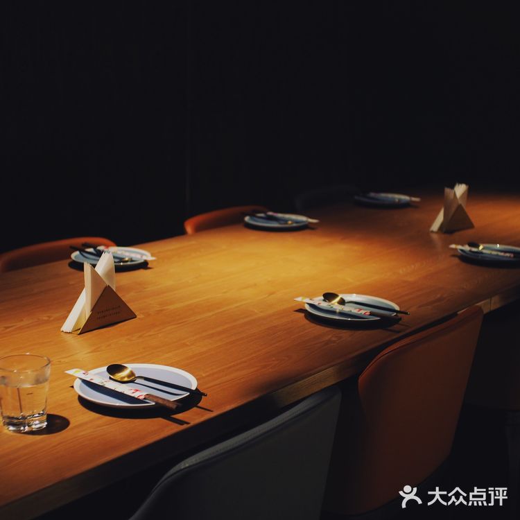 但丁 | 不出郑州就可吃到全世界的美食