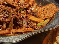 -嘎嘎鸭下巴·爆辣干锅(明教寺店)