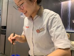 -海底捞火锅(长宁路龙之梦店)