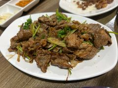 传统烤羊肉-炙热童年·老北京炙子烤肉(南锣鼓巷店)