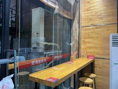 用餐区-海盗虾饭·剥好的小龙虾饭(上地辉煌店)