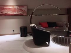 -上海滴水湖皇冠假日酒店