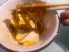 -鱼窝棚柴火铁锅炖(富山屯店)