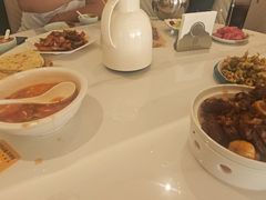 -何适山庄·团餐住宿(水长城P2停车场店)