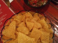 餐前玉米片-Pistolera Mexican Cantina女枪手墨西哥餐厅(碧云路店)