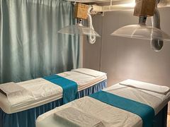 -金蚁康•经络调理•肩颈按摩(万达金街店)