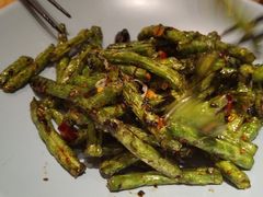 -蜜桃餐厅·伴山(湖滨商业街店)