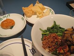 -一坐一忘云南菜(嘉里中心店)