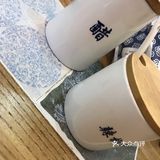 他家的饼类似掉渣饼，吃过两次第一次吃觉得很好