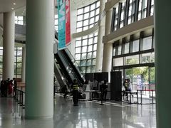 -上海跨国采购会展中心