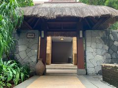 -三亚湾海居铂尔曼度假酒店