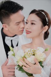 点击看大图 -挪娅婚纱摄影皇家会所