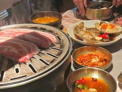-草家酱蟹炭火烤肉店(珲春南路一店)