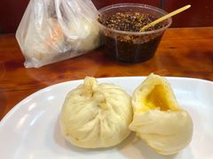 爆汁流沙包-老陶包子铺(南大西南村店)