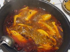 -旧街市鲜货老火锅(大光路店)