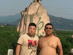 -小慧大桃观光采摘园