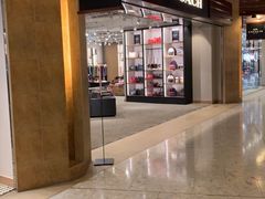 -东荟城名店仓